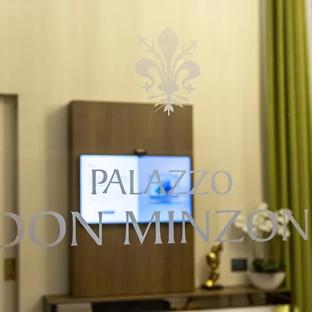 Palazzo Don Minzoni بيت ضيافة