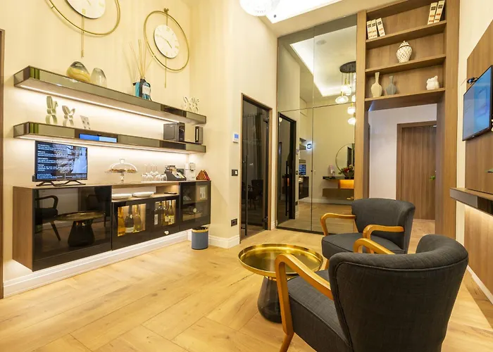 Palazzo Don Minzoni 4* فلورنس