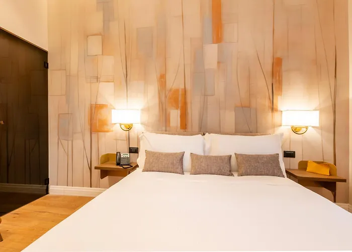 Palazzo Don Minzoni 4* فلورنس